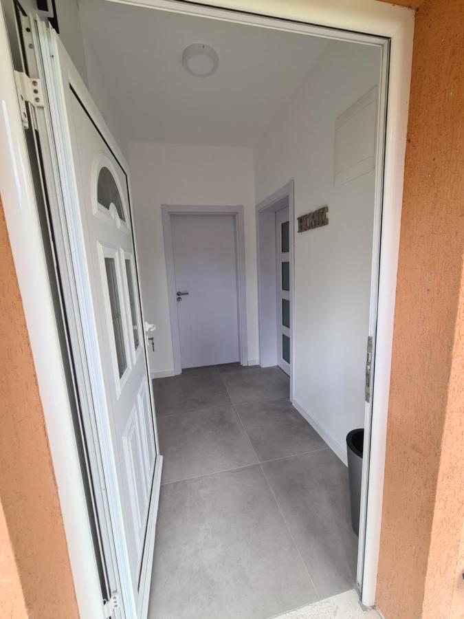 Apartment Nikcevic Tivat Exterior foto