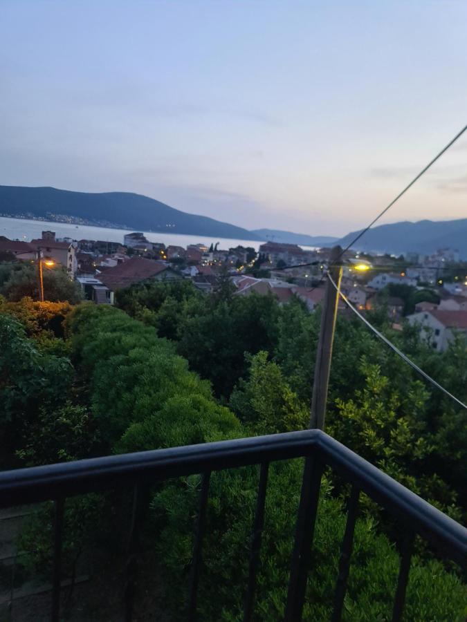 Apartment Nikcevic Tivat Exterior foto